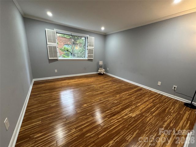 1323 Queens Road 303, Charlotte, NC 28207