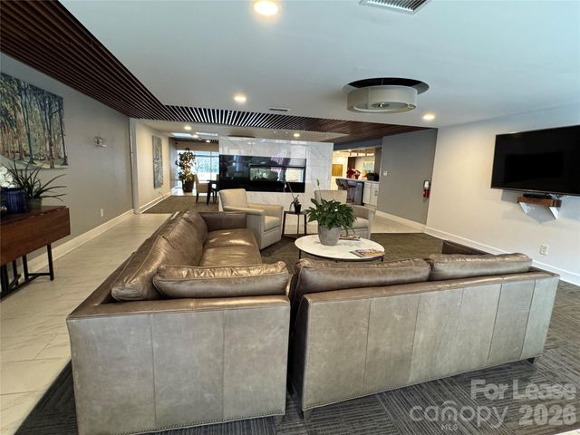 1323 Queens Road 303, Charlotte, NC 28207