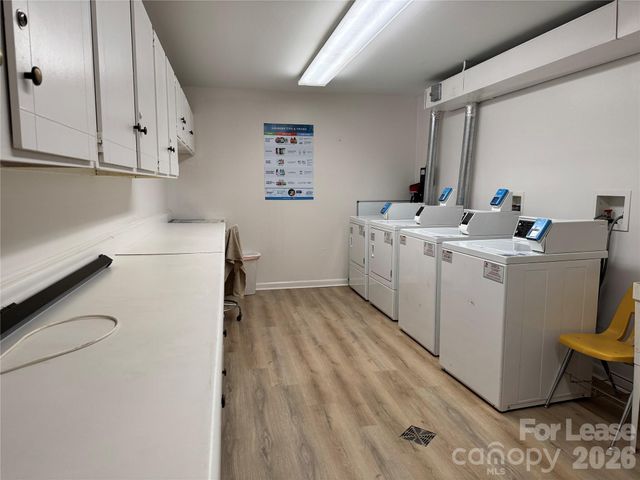 1323 Queens Road 303, Charlotte, NC 28207