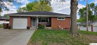 1900 N 64th Street, Lincoln, NE 68505