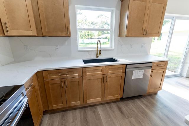 12428 SE 72 AVENUE, Belleview, FL 34420