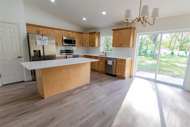 12428 SE 72 AVENUE, Belleview, FL 34420