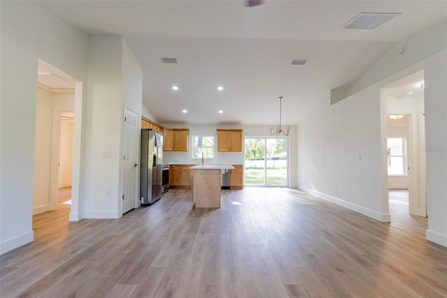 12428 SE 72 AVENUE, Belleview, FL 34420