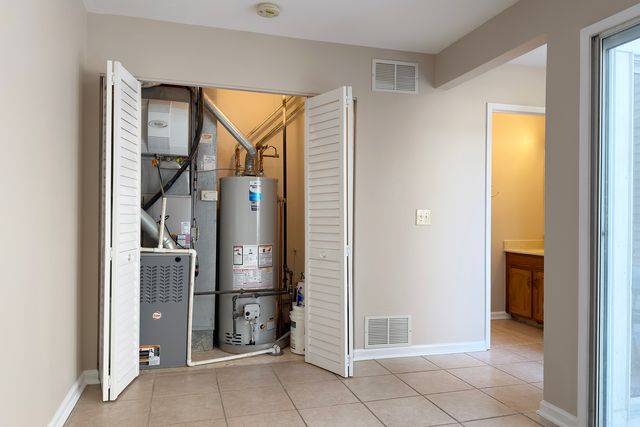 424 Le Parc Circle, Buffalo Grove, IL 60089