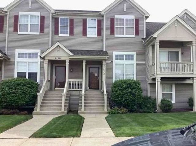 21612 Wildflower Road 113-4, Matteson, IL 60443
