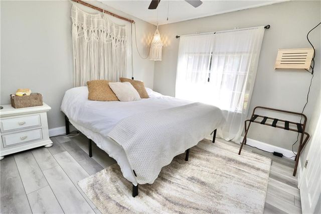 3240 Baptiste N Drive, Theodore, AL 36582