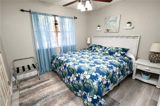 3240 Baptiste N Drive, Theodore, AL 36582