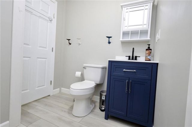 3240 Baptiste N Drive, Theodore, AL 36582