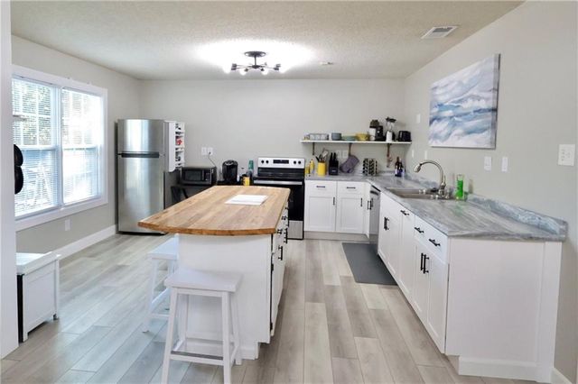 3240 Baptiste N Drive, Theodore, AL 36582