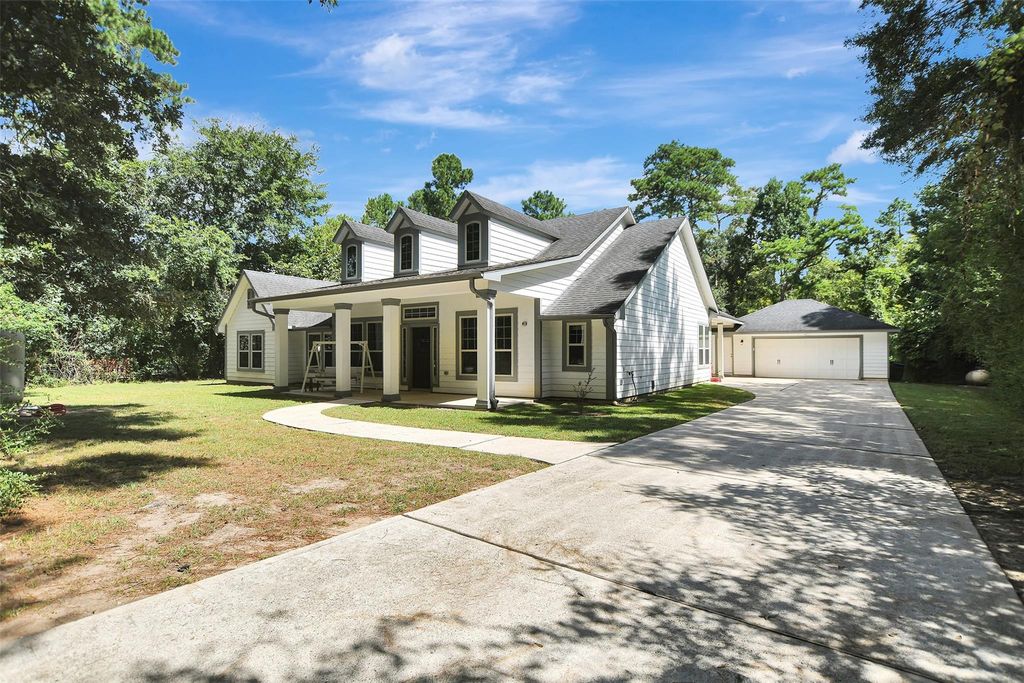 25703 Penguin Street, Magnolia, TX 77355