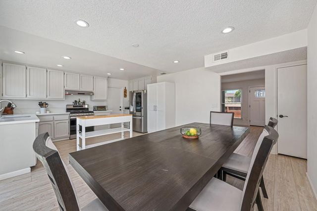8351 Carrick Ct, Citrus Heights, CA 95610