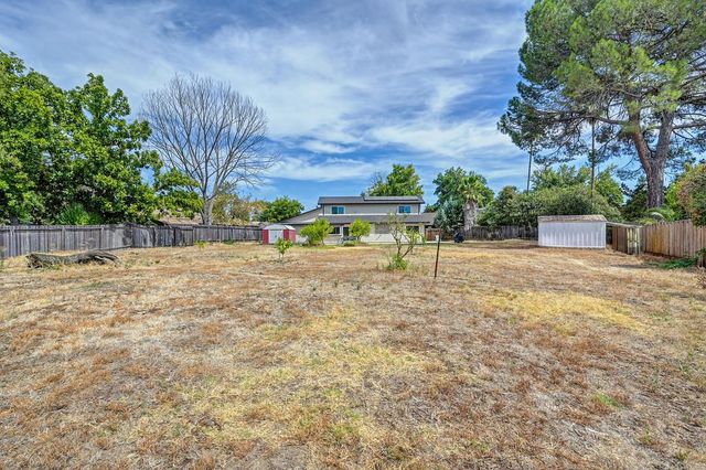 8351 Carrick Ct, Citrus Heights, CA 95610