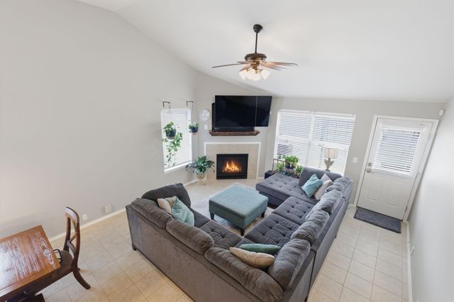 19914 Nandina Knoll, Richmond, TX 77407