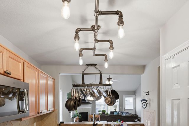 19914 Nandina Knoll, Richmond, TX 77407