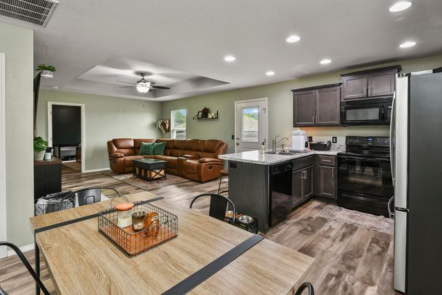 1360 S Rome Avenue, Republic, MO 65738