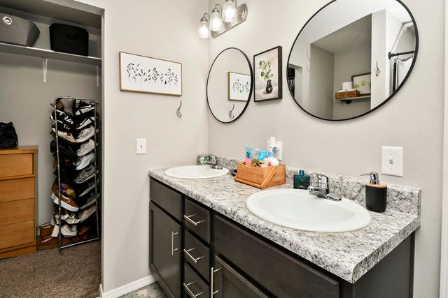 1360 S Rome Avenue, Republic, MO 65738