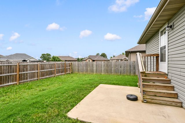 1360 S Rome Avenue, Republic, MO 65738