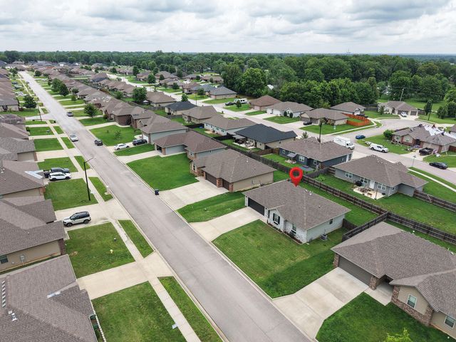 1360 S Rome Avenue, Republic, MO 65738