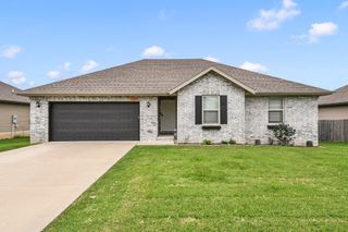 1360 S Rome Avenue, Republic, MO 65738