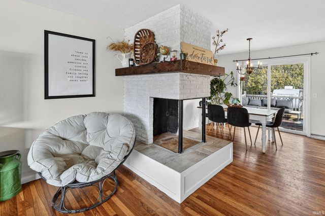 1558 N Bay Drive, Elkhart, IN 46514