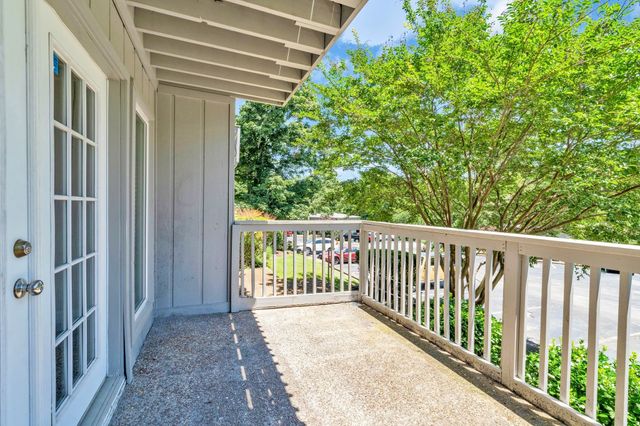 21 Vaughns Gap Rd Apt 88F, Nashville, TN 37205