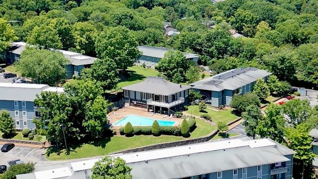 21 Vaughns Gap Rd Apt 88F, Nashville, TN 37205