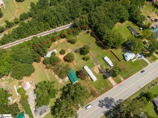 28557 76 E Highway, Clinton, SC 29325
