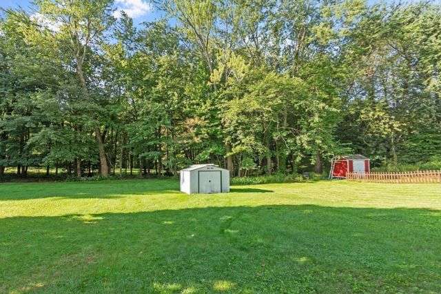 95 West Street, Lunenburg, MA 01462