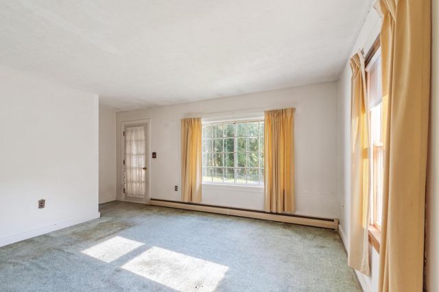 95 West Street, Lunenburg, MA 01462