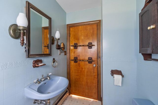 95 West Street, Lunenburg, MA 01462