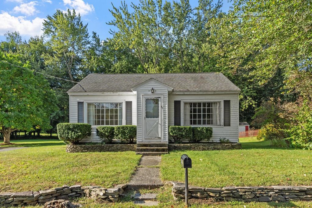 95 West Street, Lunenburg, MA 01462