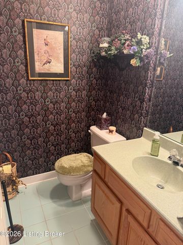3013 Parkstone Ct, Louisville, KY 40241