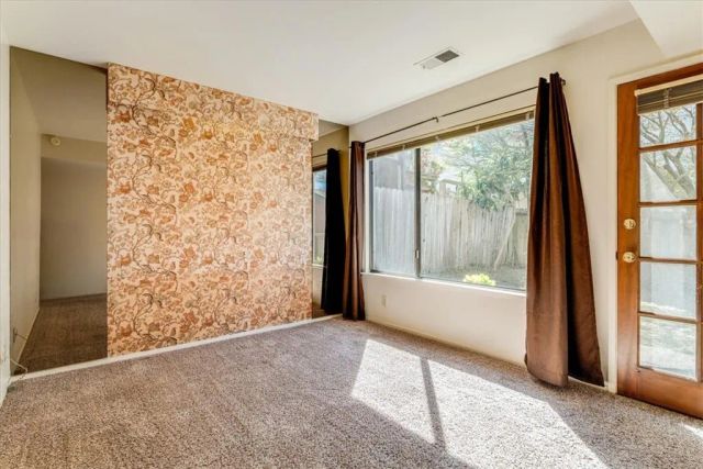 470 Warwick, Cambria, CA 93428