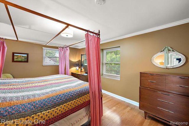 410 W 4th Street, Rochester, MI 48307