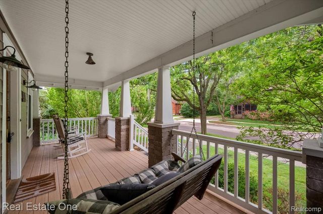 410 W 4th Street, Rochester, MI 48307