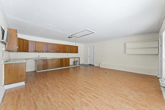 2709 Adams Street, Alvin, TX 77511