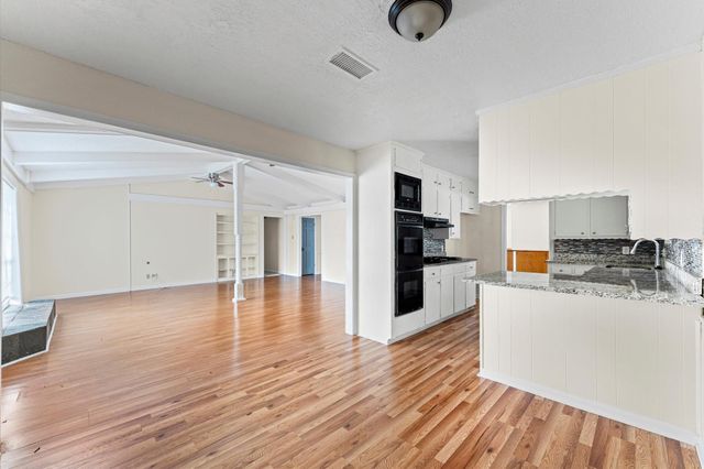 2709 Adams Street, Alvin, TX 77511