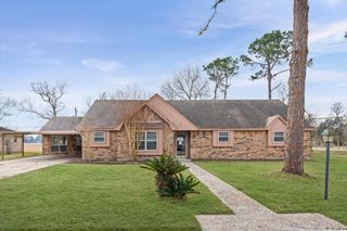 2709 Adams Street, Alvin, TX 77511