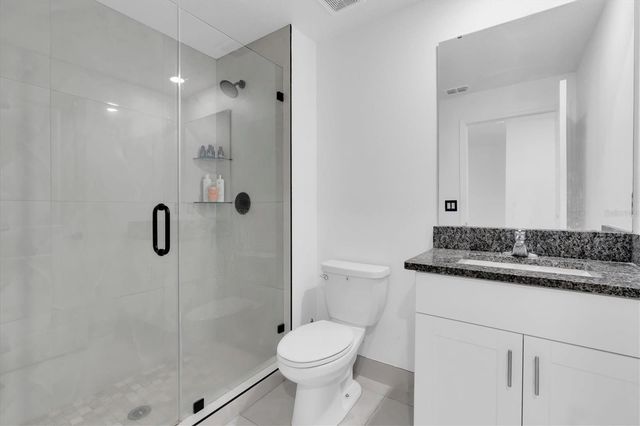 8249 CRESCENT OAKS DRIVE, New Port Richey, FL 34655