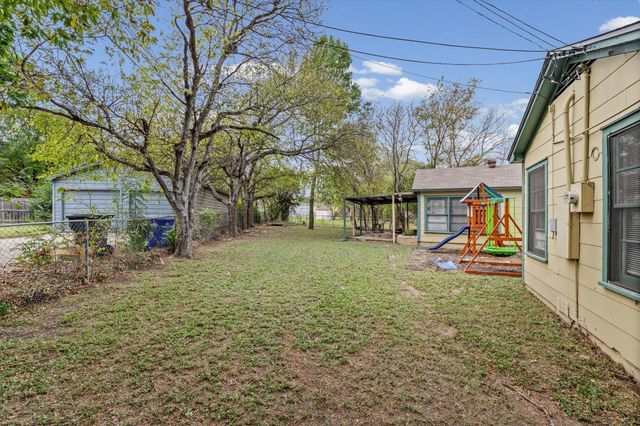 1208 Sunset Street, Waco, TX 76710