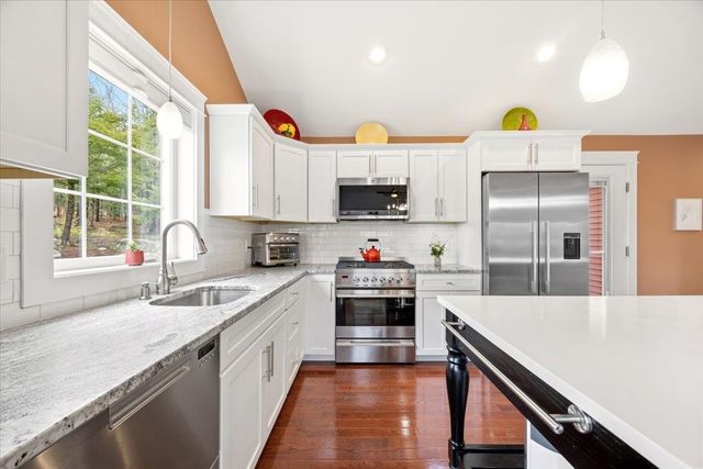 48 Liberty Lane, Acton, ME 04001