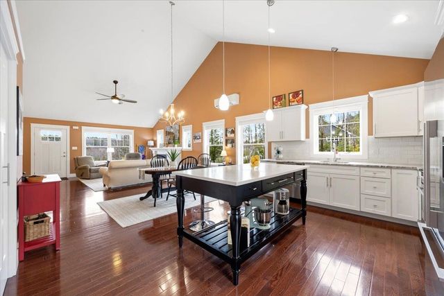 48 Liberty Lane, Acton, ME 04001