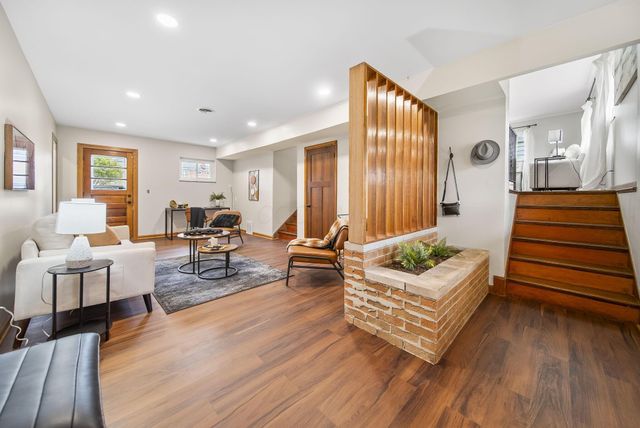 40 Chase Road, Columbus, OH 43214