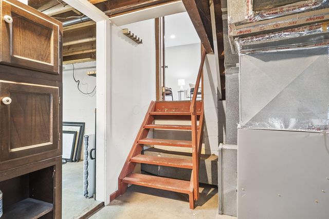 40 Chase Road, Columbus, OH 43214