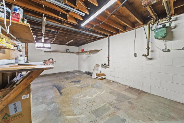 40 Chase Road, Columbus, OH 43214