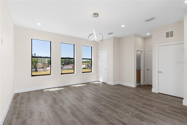 8405 MODANO PLACE, Tampa, FL 33614