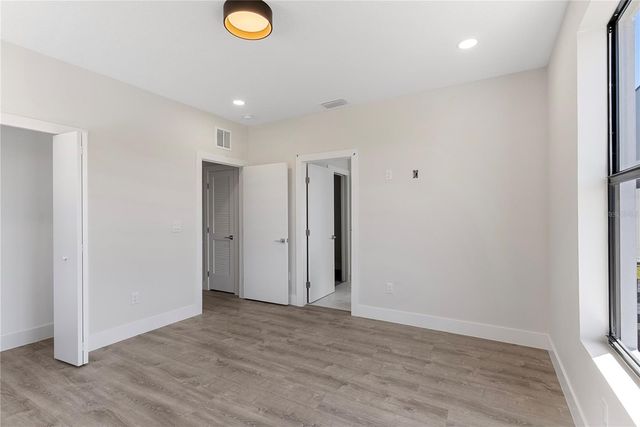 8405 MODANO PLACE, Tampa, FL 33614
