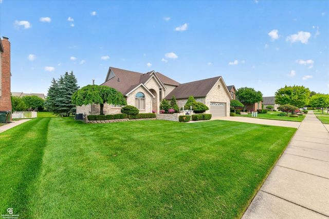 46640 Glen Pointe Drive, Shelby Twp, MI 48315