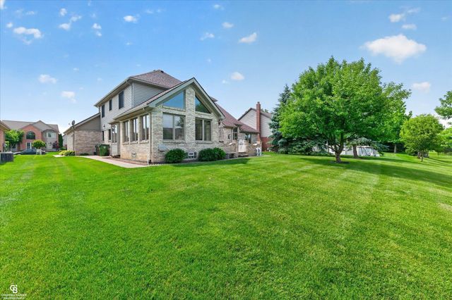 46640 Glen Pointe Drive, Shelby Twp, MI 48315