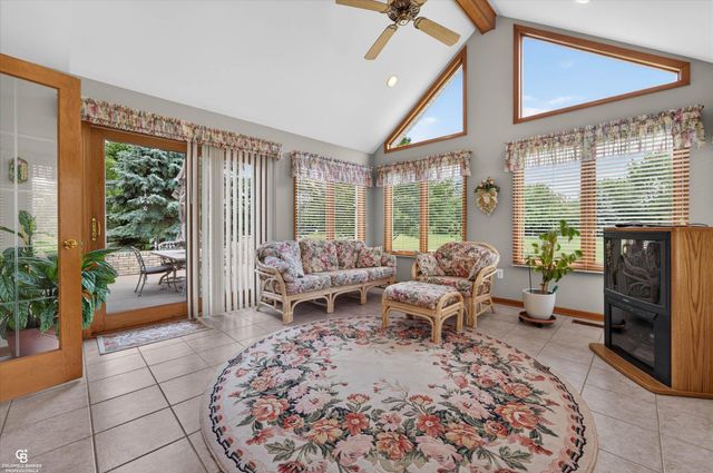 46640 Glen Pointe Drive, Shelby Twp, MI 48315
